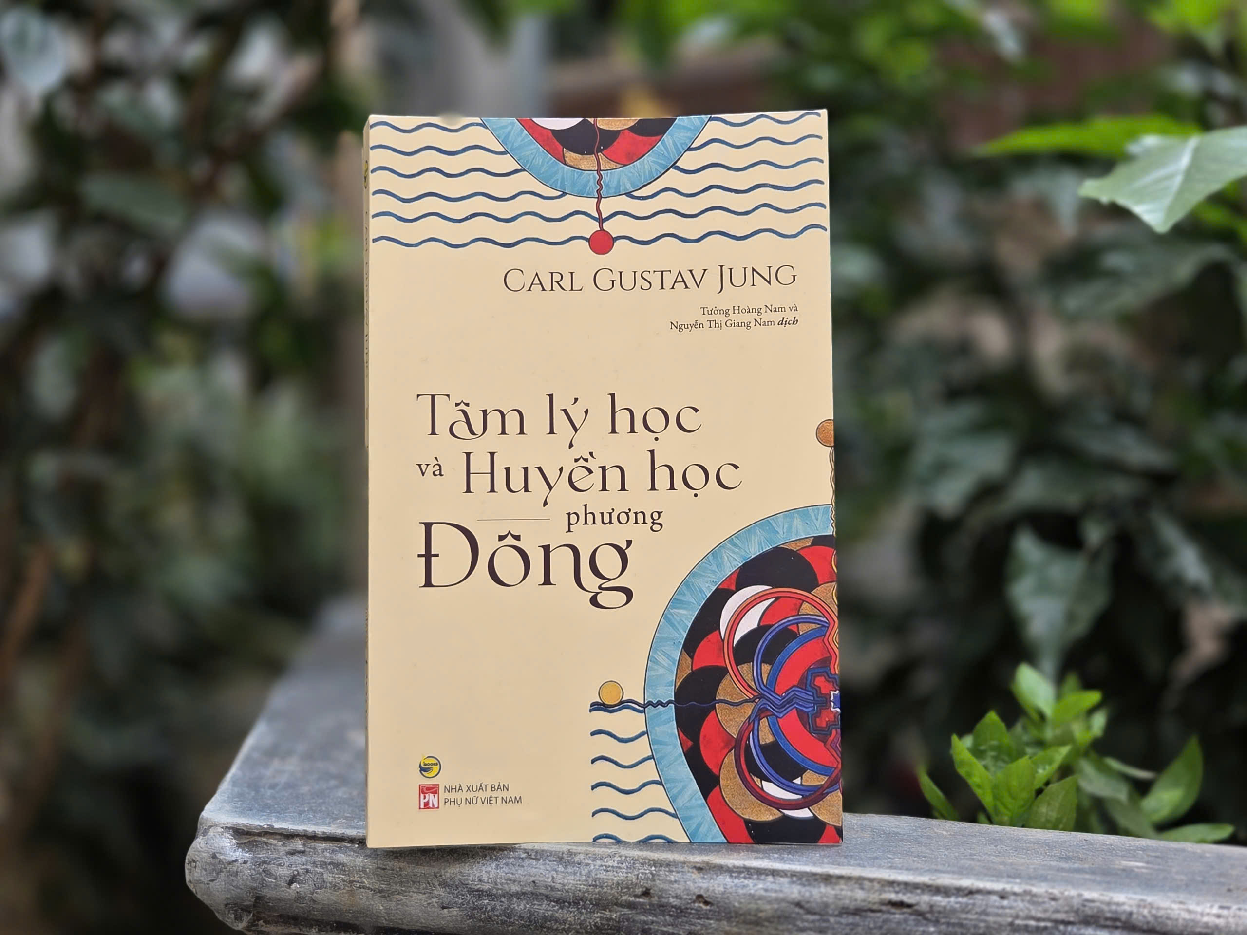 Sách - Tâm lý học và Huyền học phương Đông - Carl Gustav Jung - Bách Việt