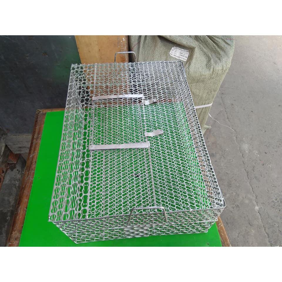 Lồng nhốt động vật nhỏ