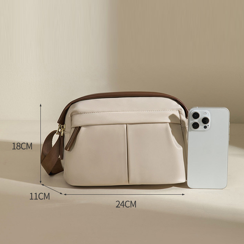 Túi đeo chéo nữ phong cách dễ thương – BEE GEE DCNU1050
