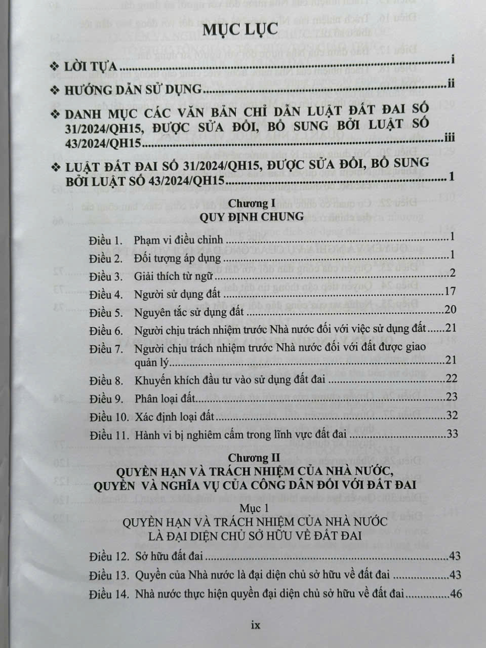 Sách Chỉ Dẫn Tra Cứu Áp Dụng Luật Đất Đai 2024 - ThS. Nguyễn Biên Thùy và ThS. Phạm Thị Hằng (V2434A)