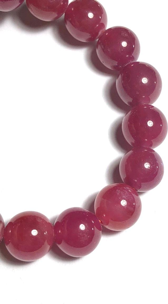 Vòng Tay Đá Ruby Thiên Nhiên 10mm 18 hạt tặng kèm giấy kiểm định