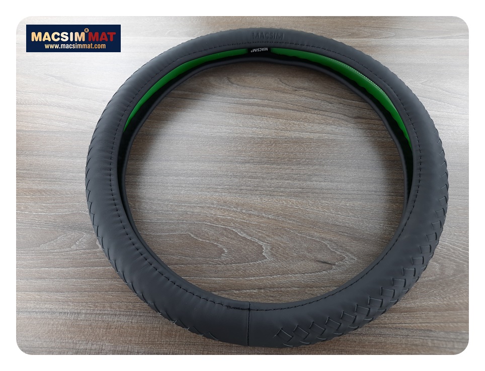 Bọc vô lăng cao cấp chất liệu da thật - Khâu tay 100% size M - nhãn hiệu Macsim mã L15T