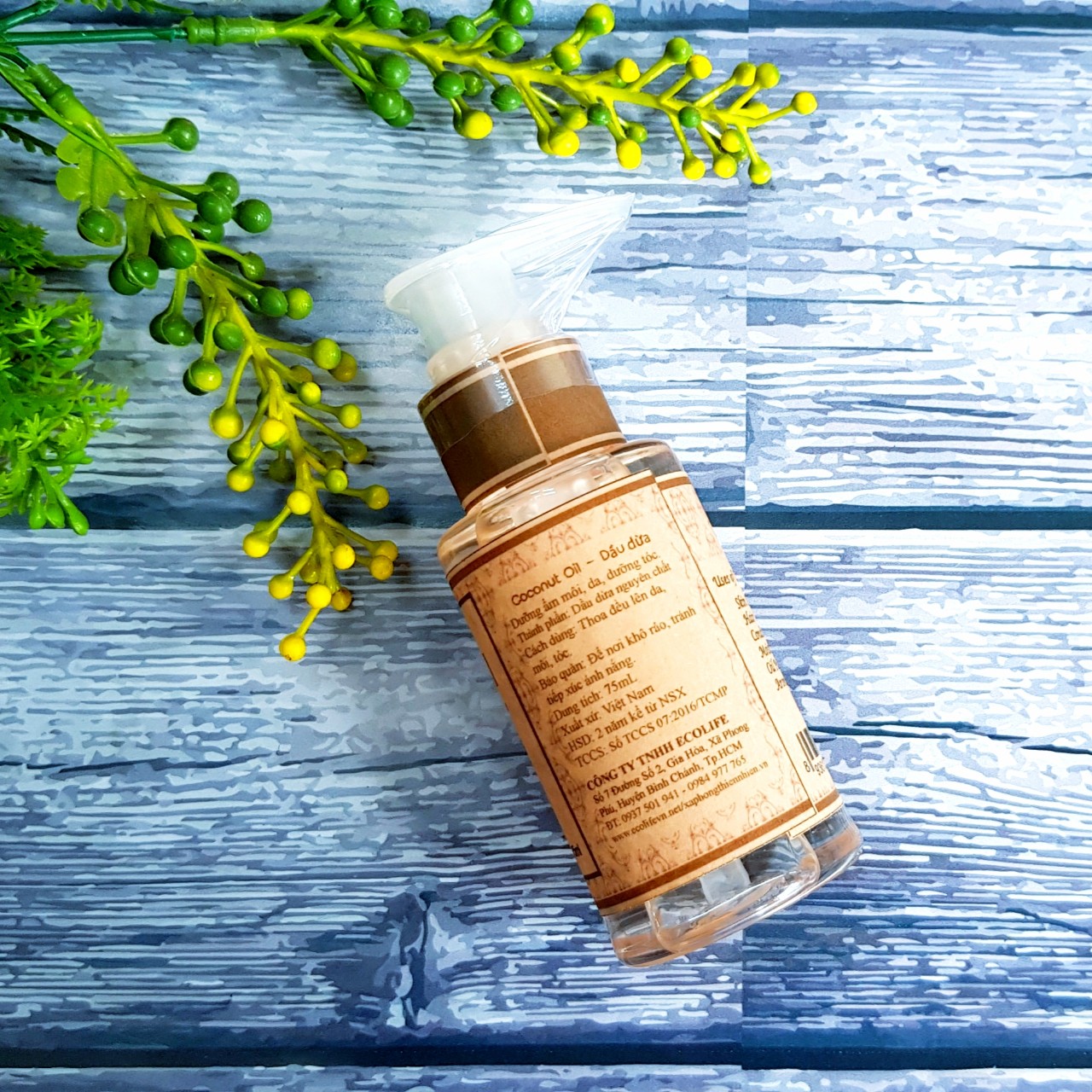 Dầu dừa dưỡng ẩm, chống rạn da, dưỡng môi, dưỡng tóc Ecolife - Coconut Oil 75ml