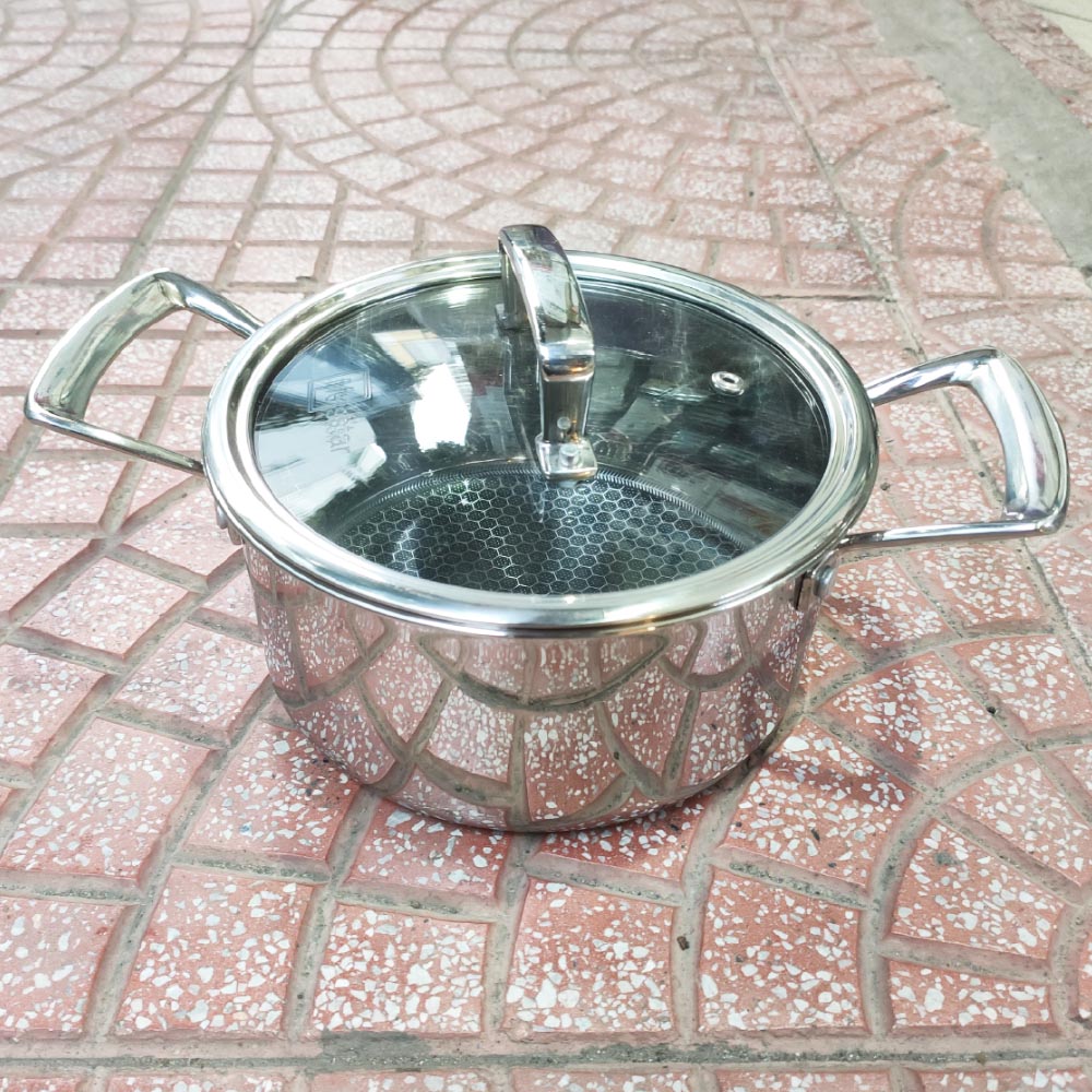 Bộ 4 nồi và 1 chống dính BlackCube 3 lớp đáy liền inox 304 Fivestar Plus nắp kính công nghệ chống trầy xước, dùng được mọi bếp
