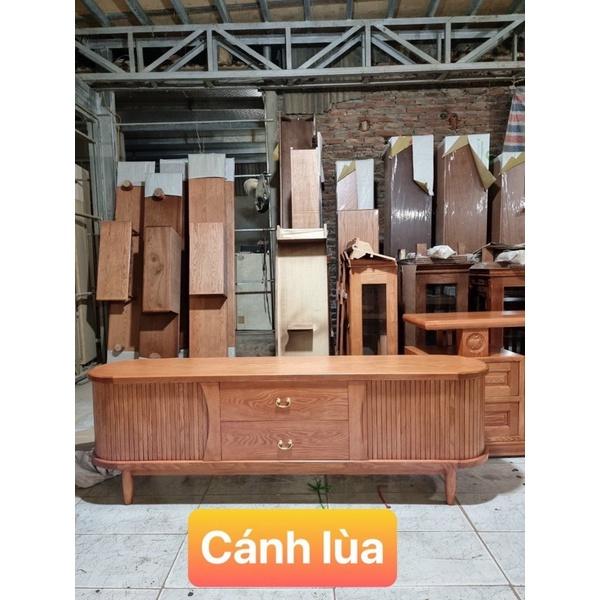 Kệ tivi cánh lùa gỗ sồi 1,8m