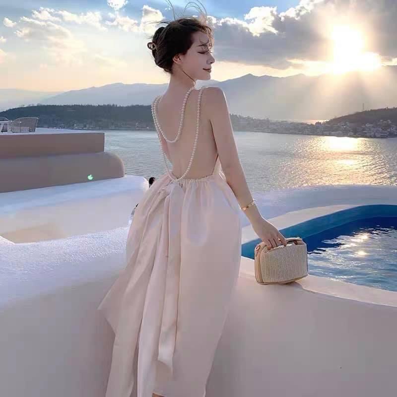 Váy Du Lịch Hở Lưng Cao Cấp Có Sẵn