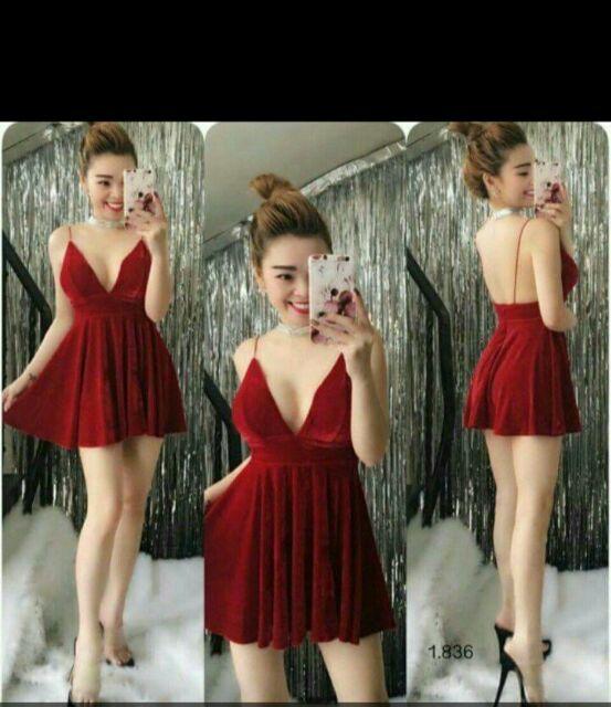 Đầm cúp 2 dây xẻ ngực