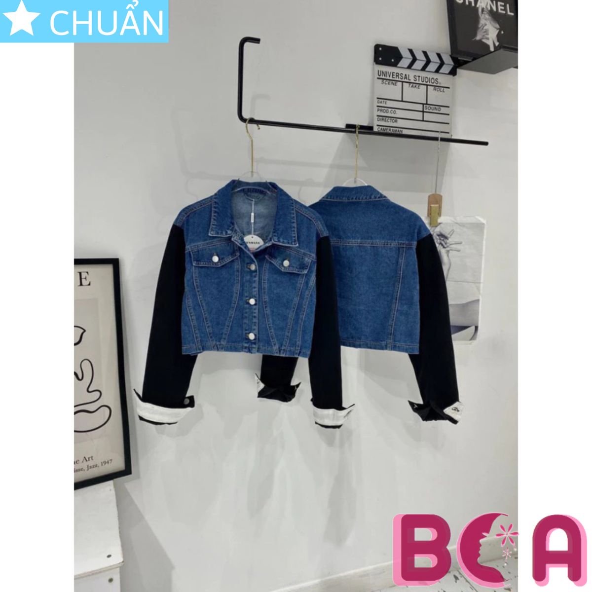 Áo khoác Jeans nữ K38 ROSATA thời trang cá tính với tay phối màu đen, kết hợp lai tay trắng có thể thay đổi phong cách