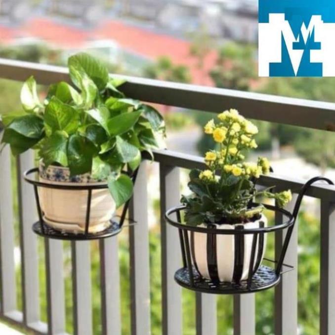 giá sắt tròn treo ban công bản đẹp, đỡ chậu hoa