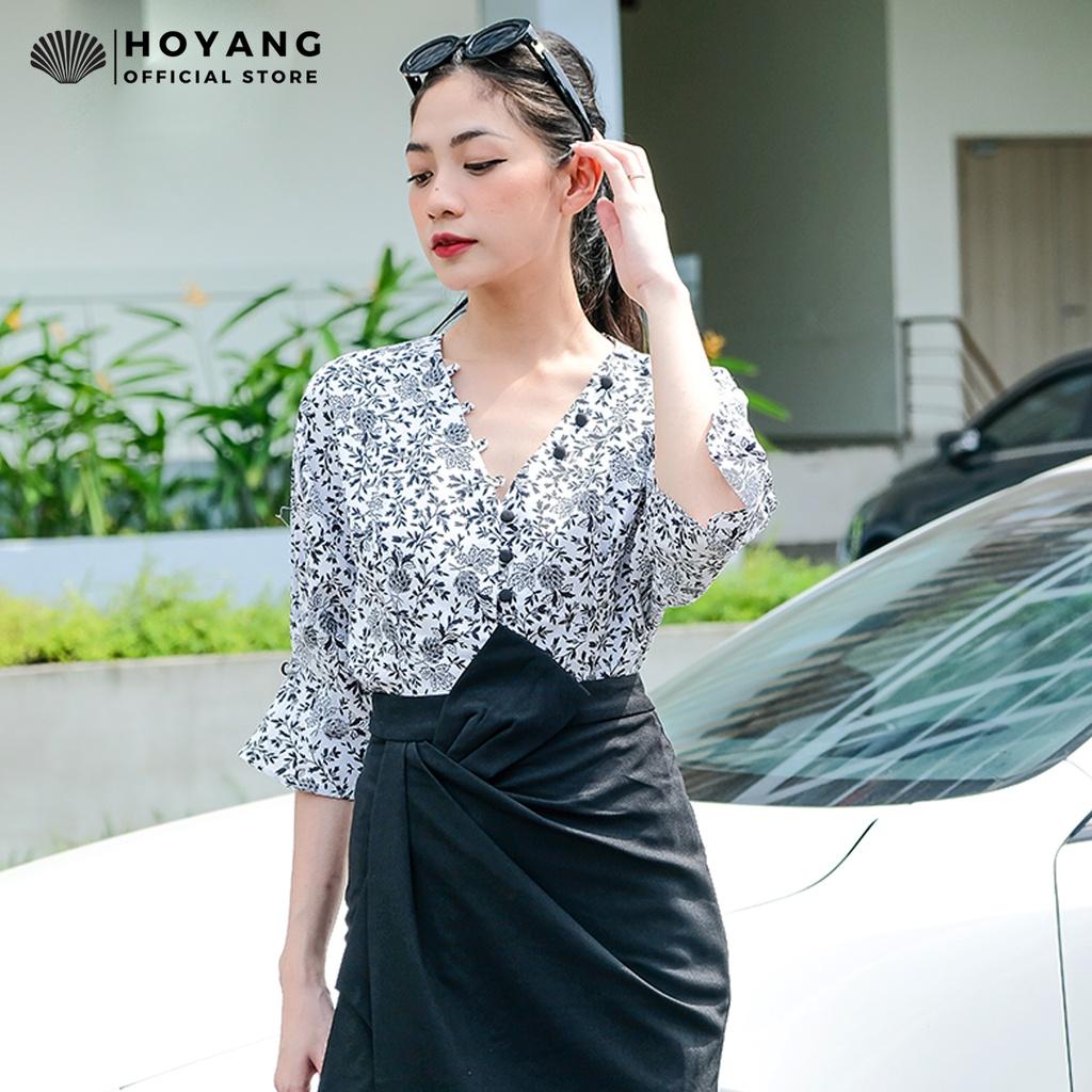 Áo Kiểu Cổ Chữ V Phối Nút Lạ Mắt HOYANG AHY10