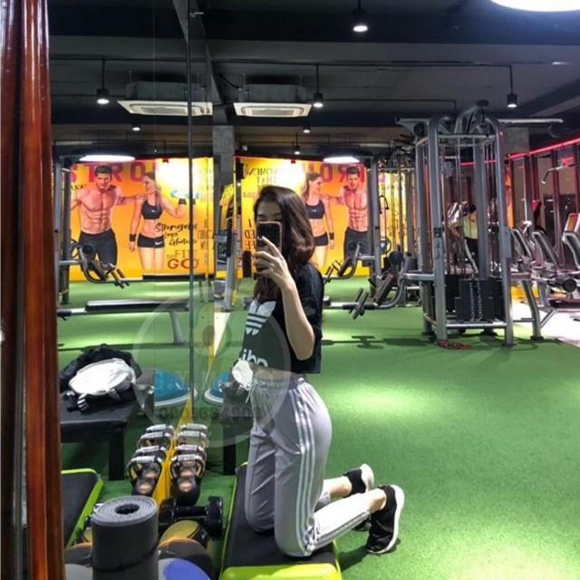 Croptop cộc tay ngắn tay D.A.S form rộng freesize cực xinh nhiều màu