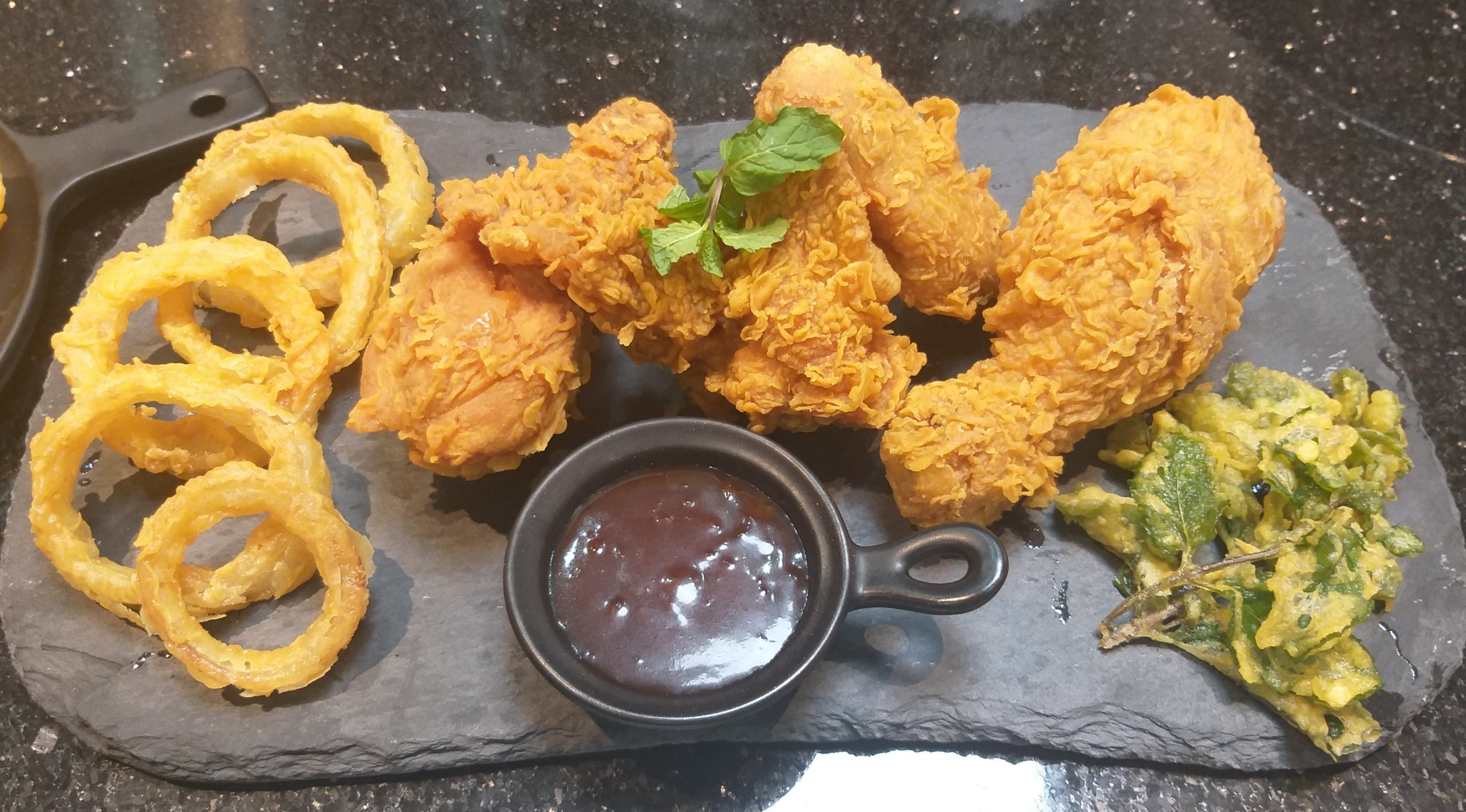 Bột chiên giòn xù Karaage 500gr thùng 10 gói