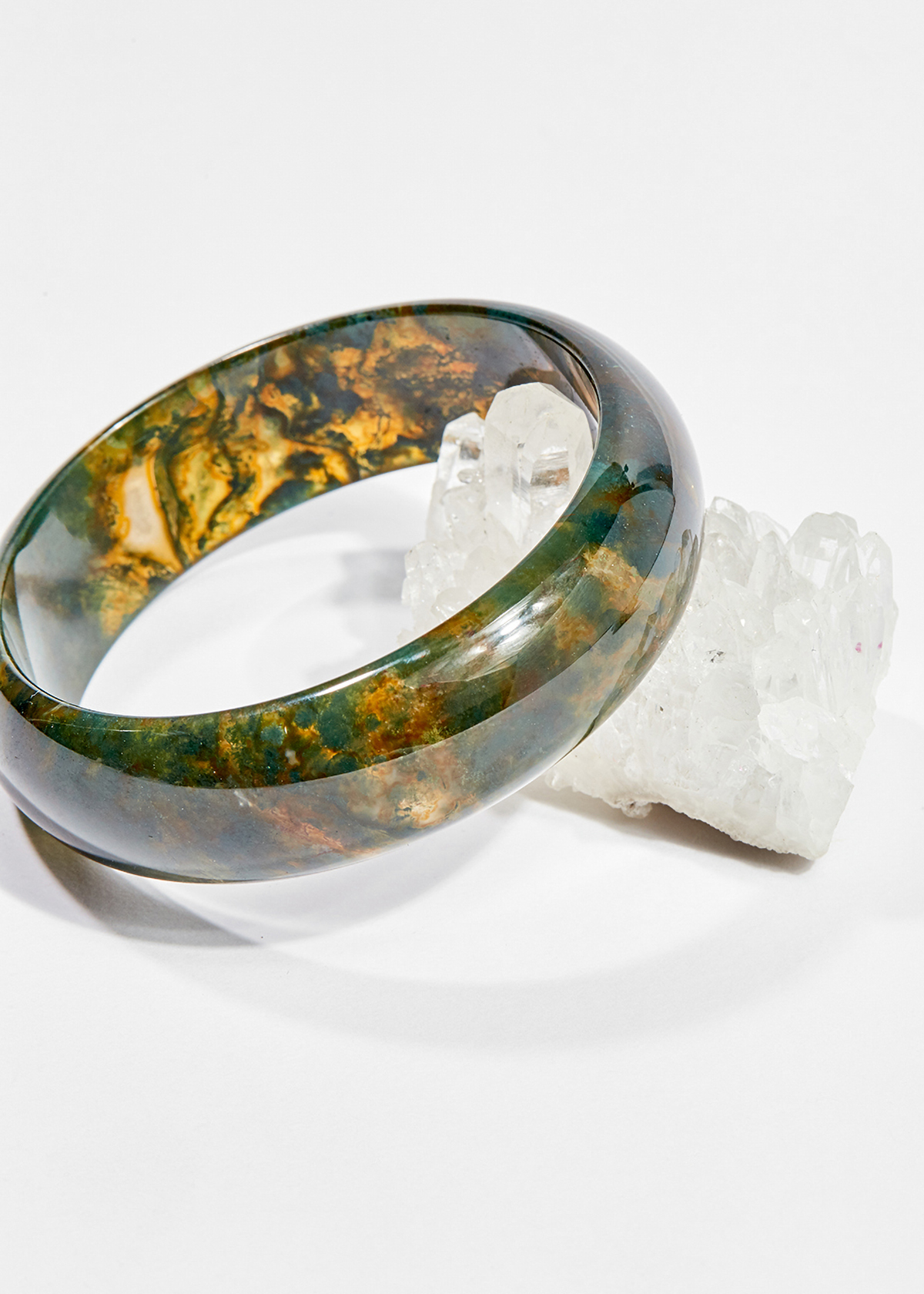 Vòng tay phong thủy đá băng ngọc thủy tảo huyết ni 52 mệnh hỏa , thổ - Ngọc Quý Gemstones