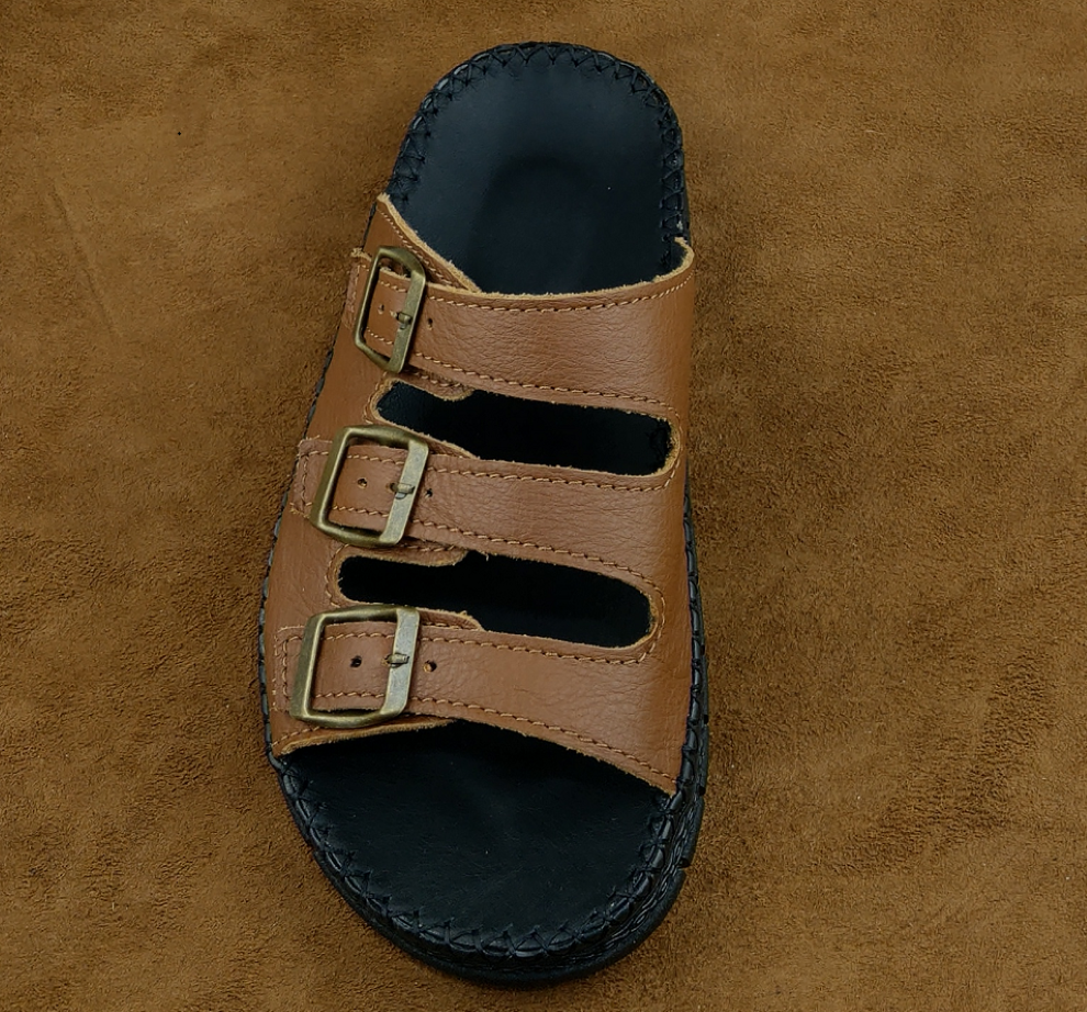 Dép Nam Quai Ngang Da Bò 3 Quai Khóa Đồng Màu Nâu Sang Trọng Phong Cách Trẻ Trung Tiện Lợi (có bán sỉ))