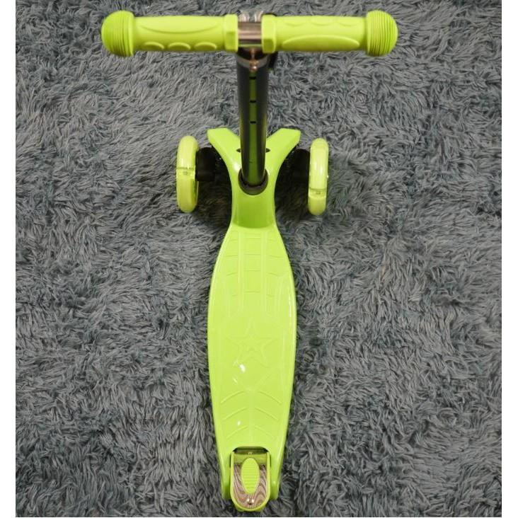 Xe trượt phát sáng vĩnh cửu scooter an toàn cho trẻ em chịu lực 100kg - Xe Scooter M4-3 nhiều màu
