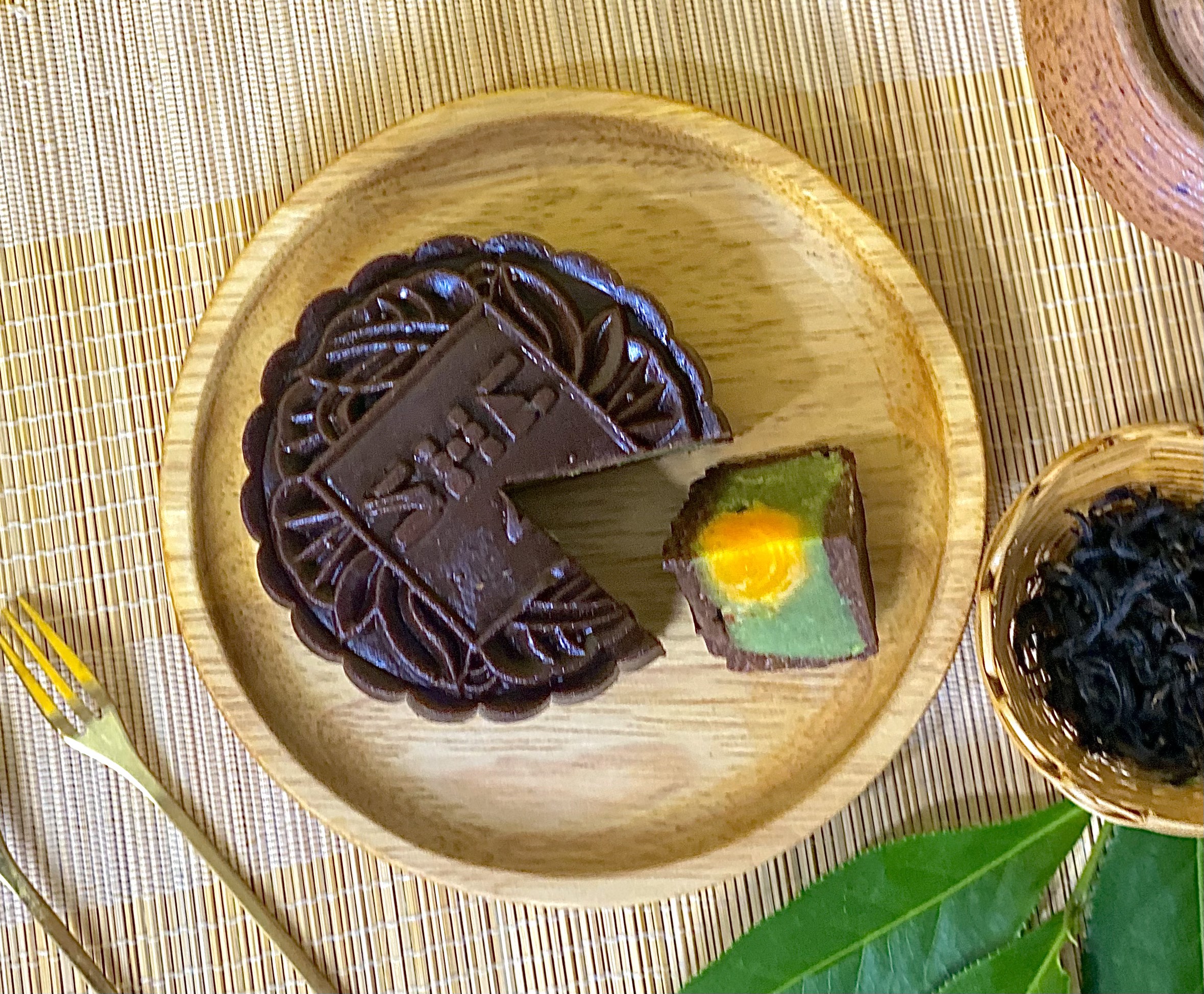 Bánh trung thu sô cô la 2023 - Nhân Matcha - SHE Chocolate - Món quà sức khỏe dành tặng người thân - Trung thu 2023