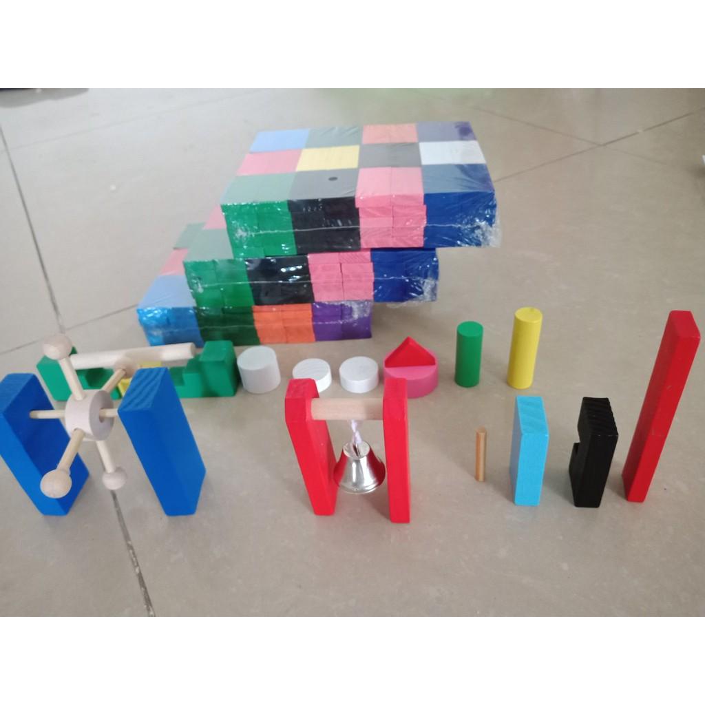 Đồ chơi Domino gỗ cho bé Domino toán học xếp hình thông minh trẻ em (Kèm cối xay gió và phụ kiện)