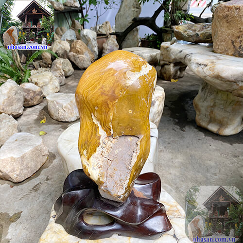 Trụ đá canxedon vàng tự nhiên – vật phẩm phong thủy trang trí hợp mệnh Kim và mệnh Thổ CXD98 nặng 9 Kg kích thước