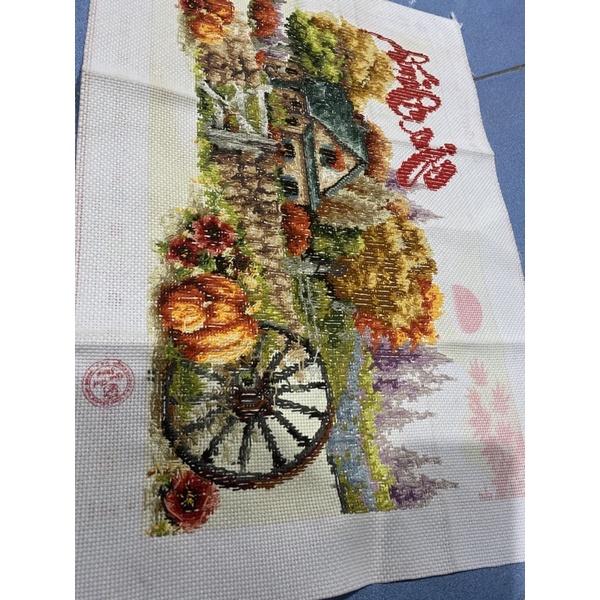 Tranh thêu chữ thập gia đình ngôi nhà mùa thu 55x38cm