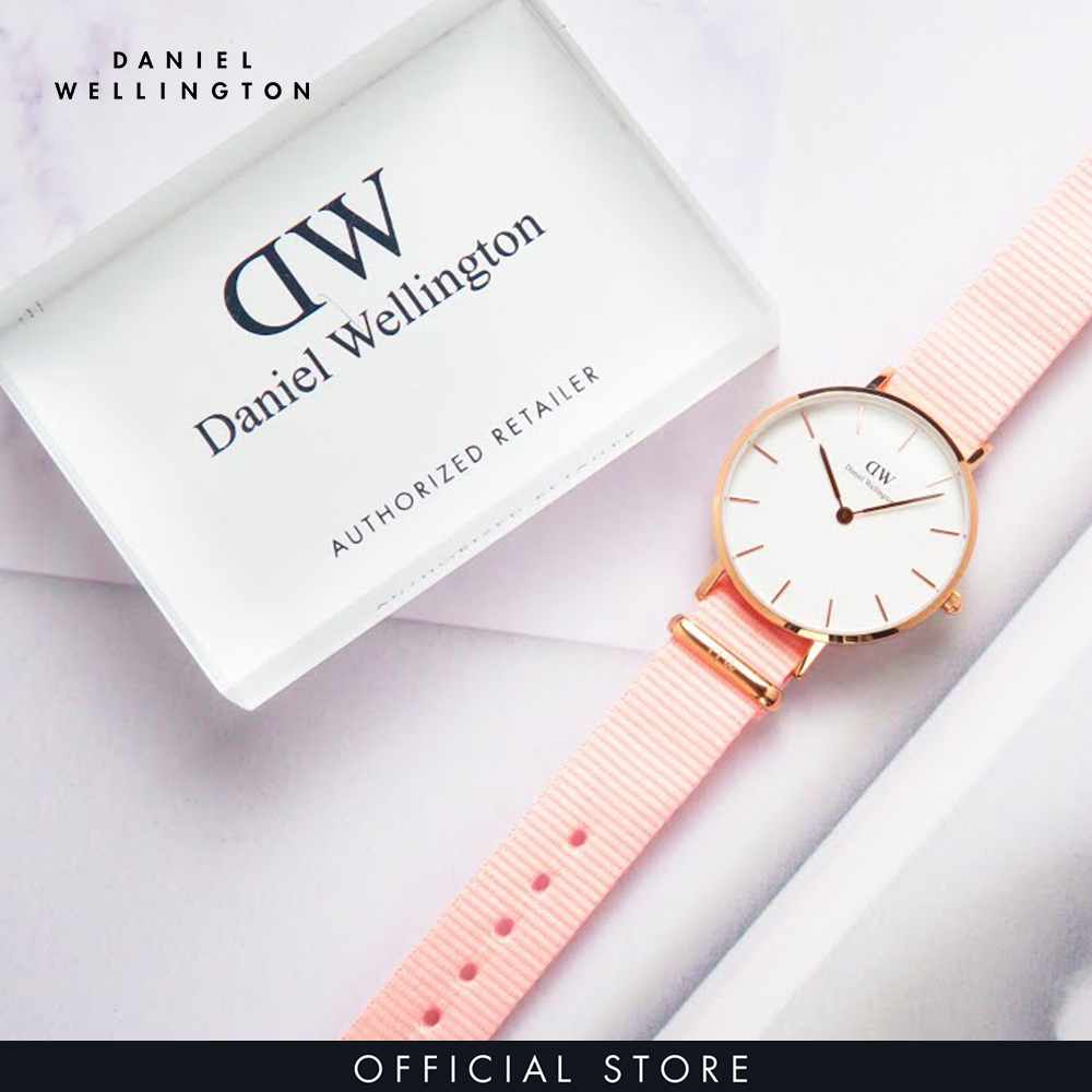 Đồng hồ Nữ Daniel Wellington dây vải nato - Petite Rosewater mặt trắng - vỏ vàng