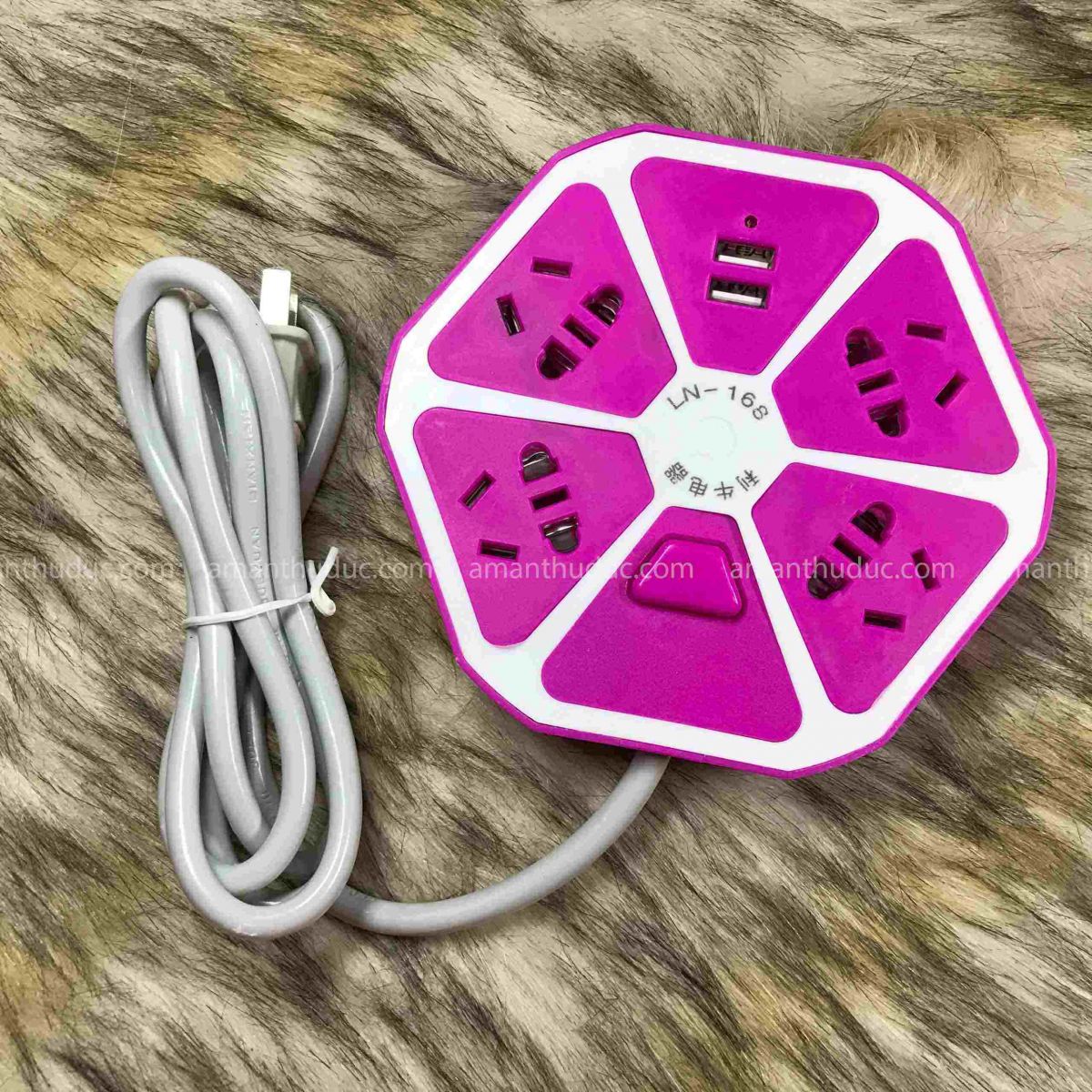 Ổ Cắm Điện Hình Trái Cam 2 Cổng USB Tiện Lợi