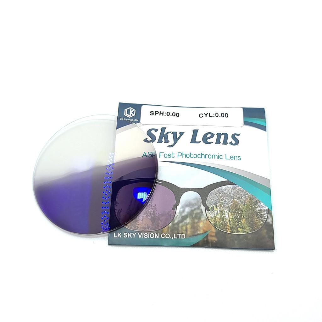 Tròng kính cận đổi màu ánh sáng xanh SKY LENS 1.56 VÀ 1.61 ASP UV chính hãng