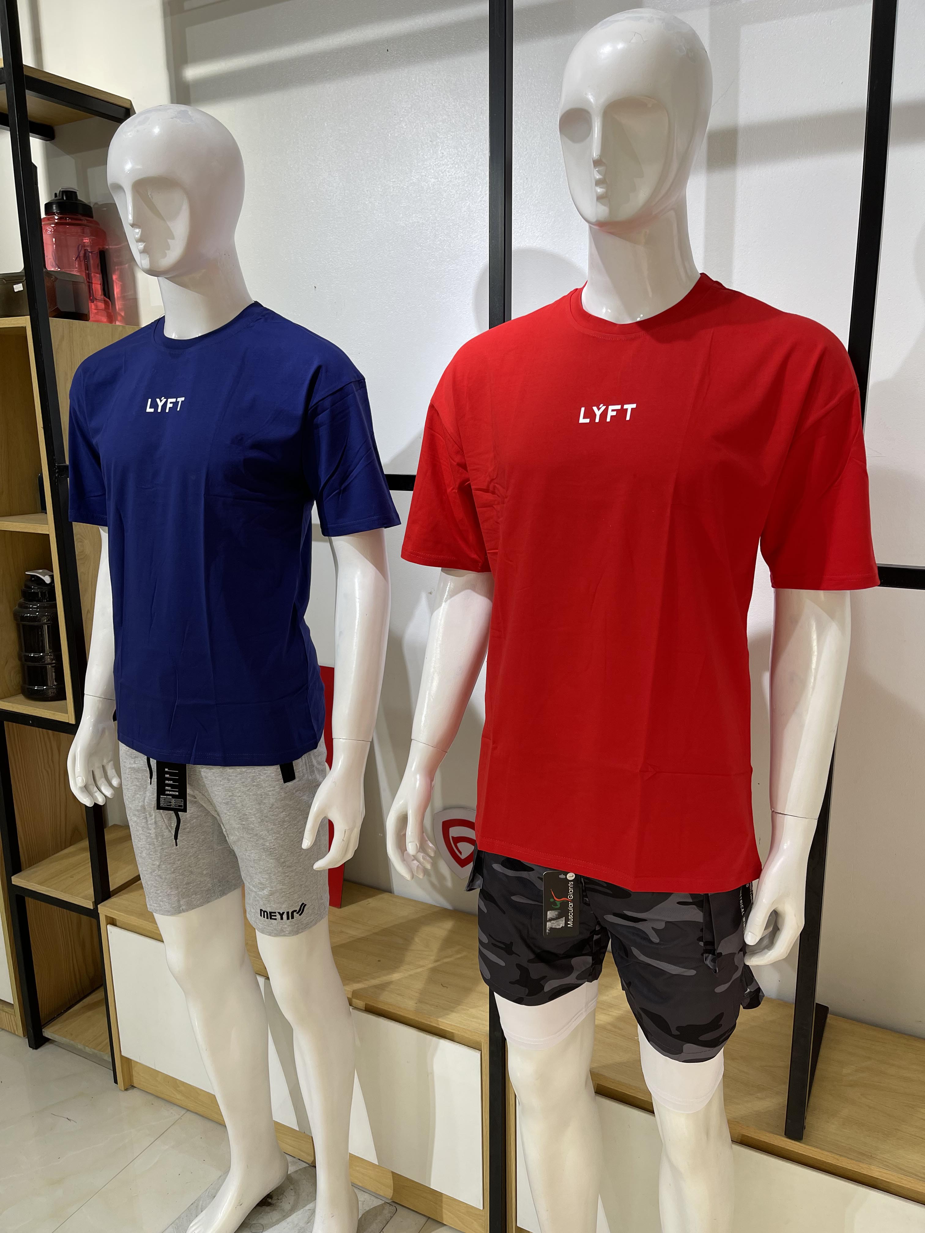 T-shirt LYFT chữ nhỏ dáng thể thao nam