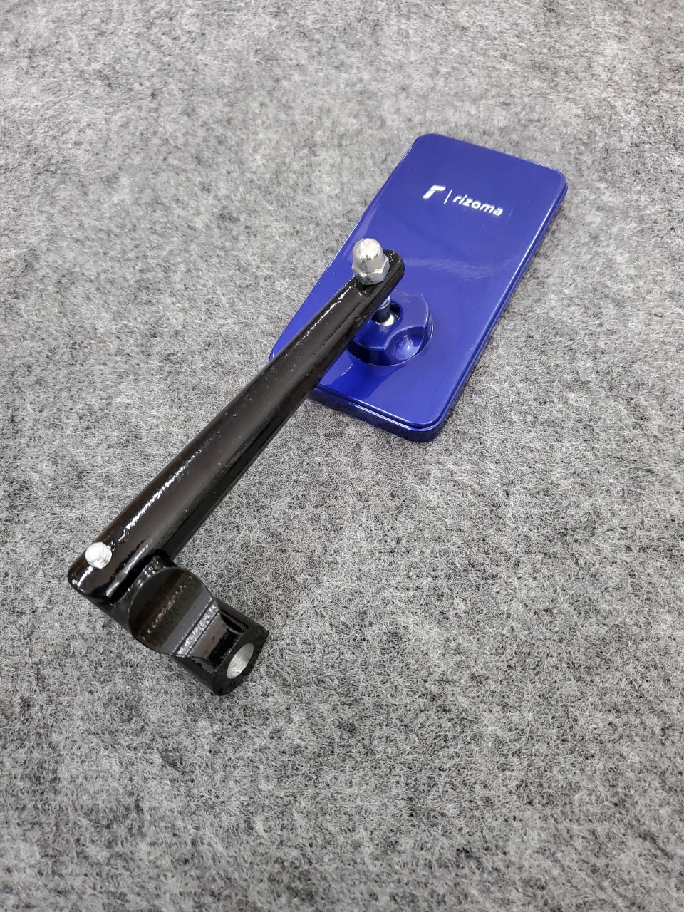 GƯƠNG CHIẾU HẬU KIÊU VUÔNG IPHONE CHÂN KÍNH 10 LY