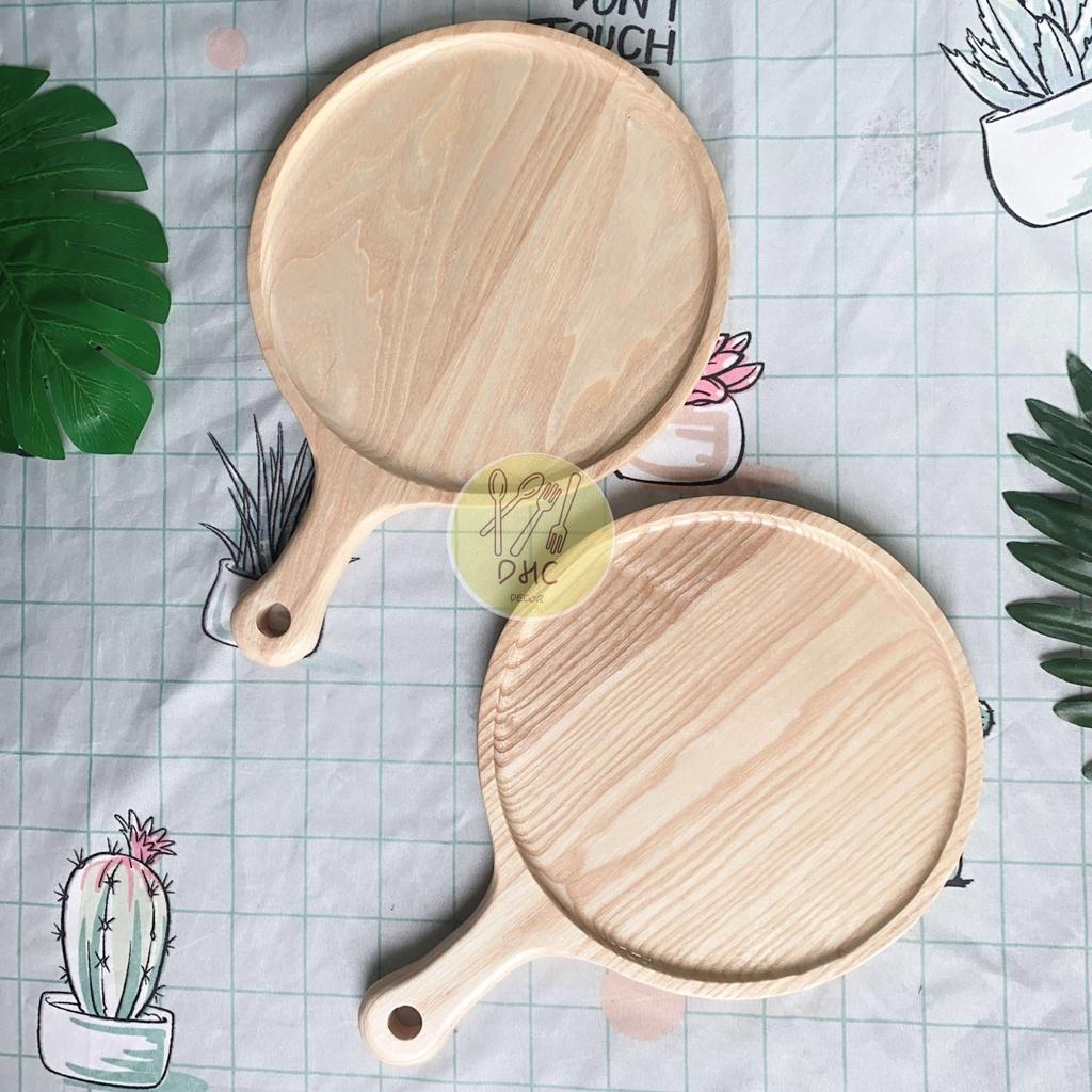 Khay tròn tay cầm gỗ Tần Bì nguyên khối I Khay gỗ đựng đồ ăn ,Decor trưng bày, chụp hình sản phẩm
