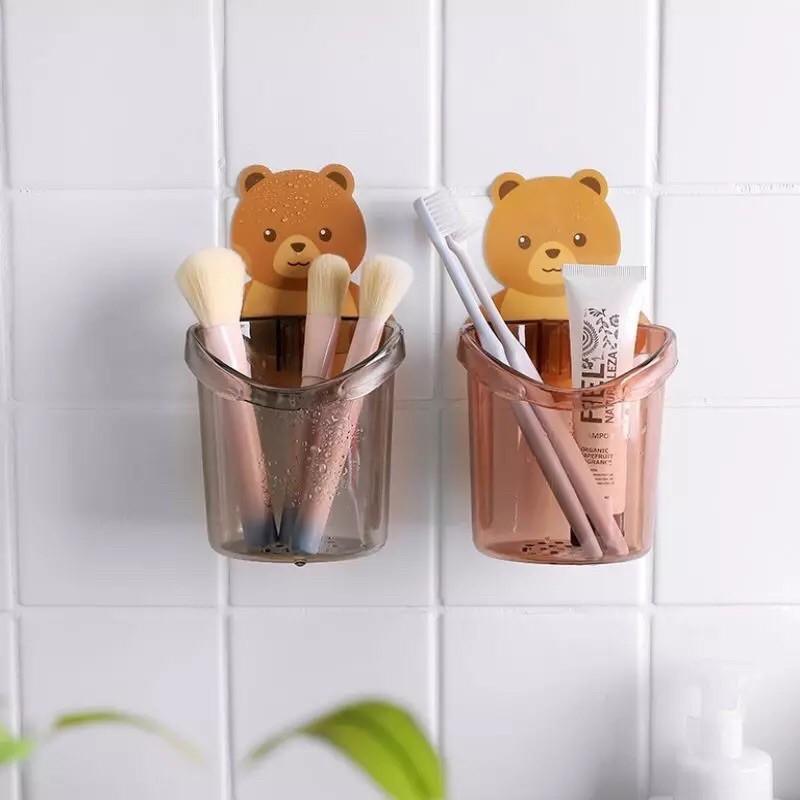 Cốc gấu dán tường tiện ích