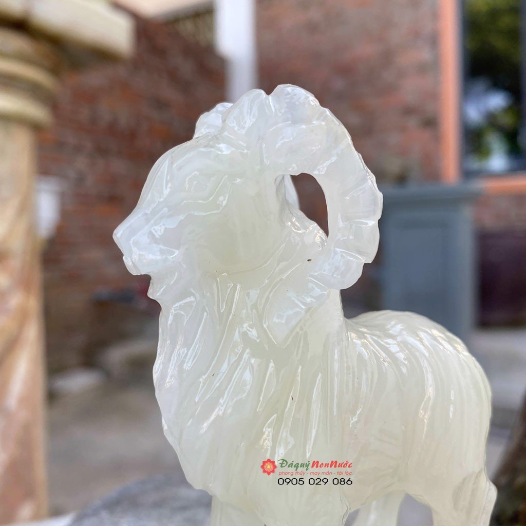 Tượng dê đá 12 con giáp phong thủy đá ngọc Pakistan 10cm đá Non Nước