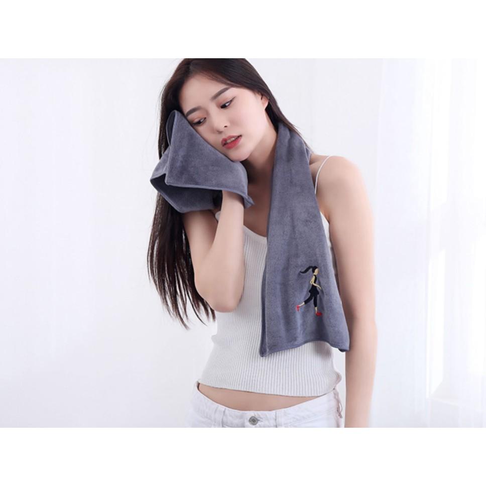 Khăn cotton thể thao lau thấm mồ hôi thêu hình cô gái tập yoga