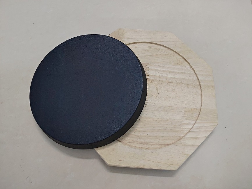 Bộ Chảo Gang Tròn Chống Dính 20cm Tặng Kèm Đế Lót Gỗ Hàng VNCLC