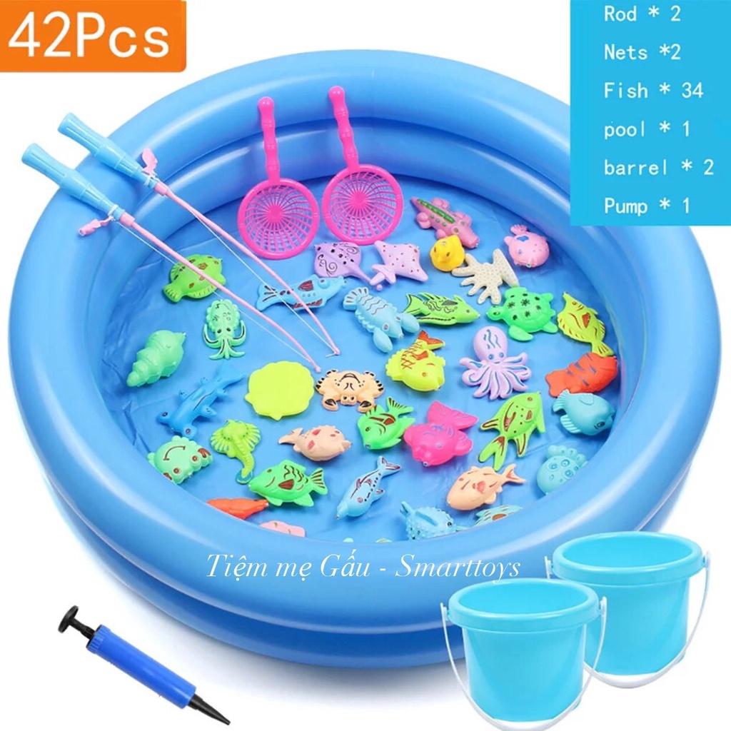 ĐỒ CHƠI CÂU CÁ 42 CHI TIẾT COLORFUL MAGNETIC FISHING TOYS SET CÓ GẮN NAM CHÂM KÈM BỂ PHAO, CẦN CÂU VÀ XÔ ĐỰNG CHO BÉ