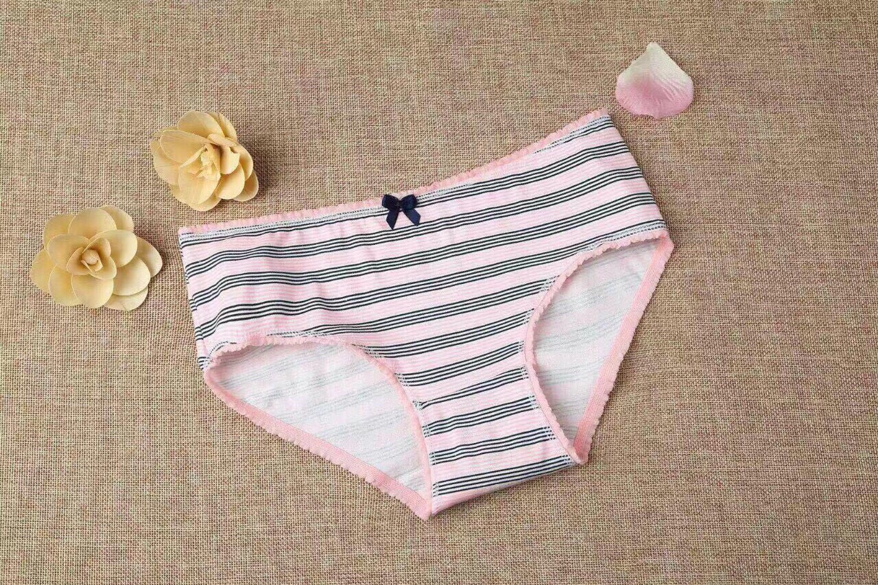 Set 5 quần lót họa tiết hoa quả chất vải cotton cực kỳ co dãn, giao màu ngẫu nhiên