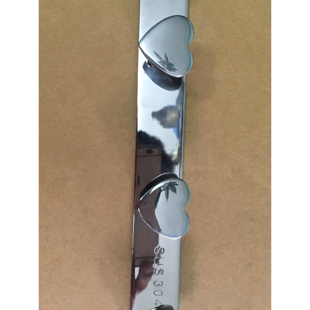 MÓC TREO HÌNH TRÁI TIM INOX 304 dài 80cm ,6-6 móc