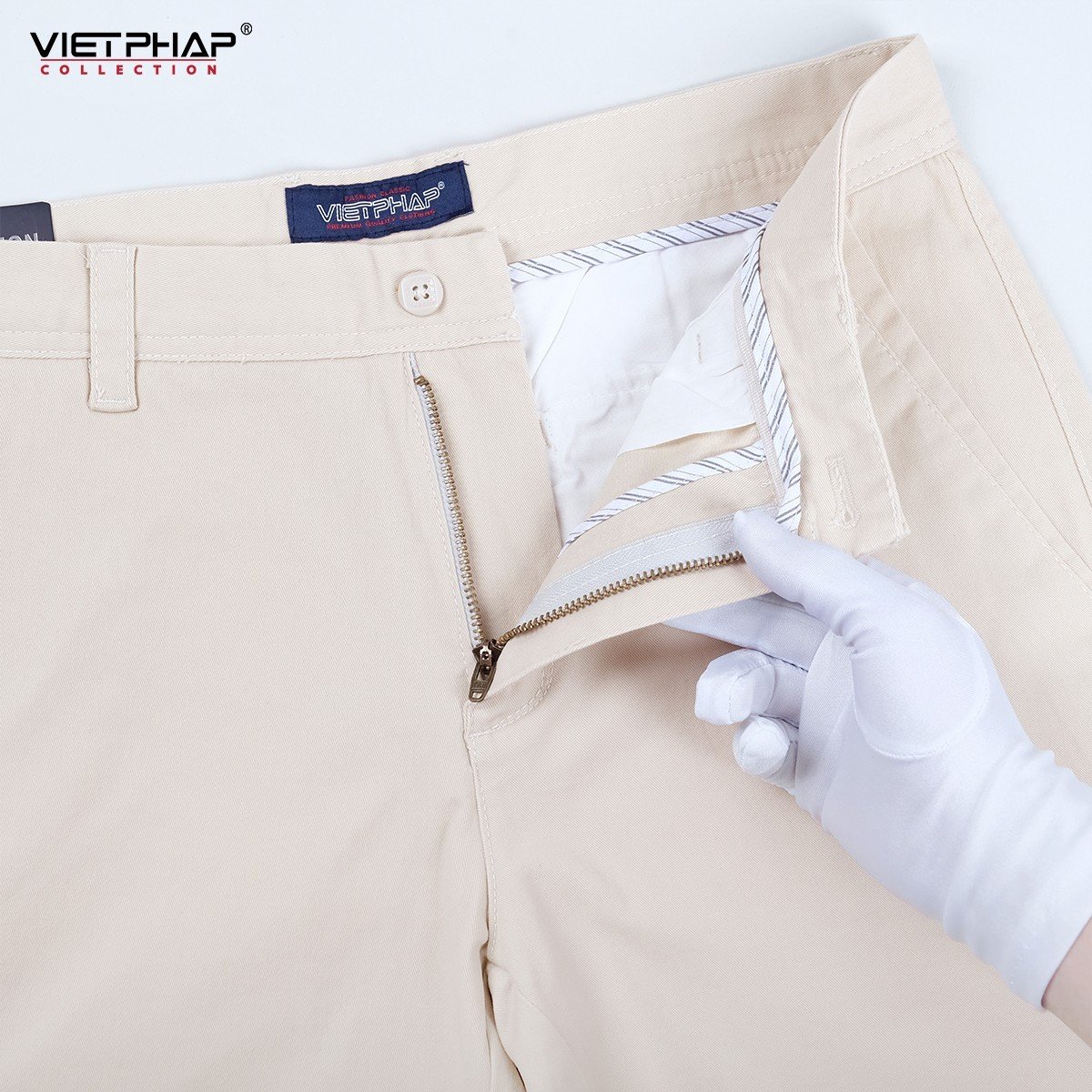 Quần Short Kaki Cao Cấp VIỆT PHÁP/ Form basic/ Thêu logo sườn, chất liệu dệt cotton mềm mịn hút mồ hôi không phai màu 1207