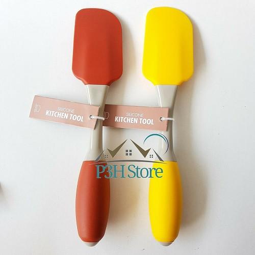 Dụng cụ lật đồ ăn trộn bột làm bánh bằng Silicone Lock&Lock LOL125