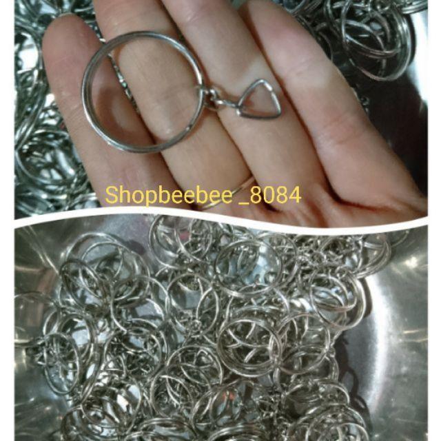 Khoen sắt làm móc treo khóa