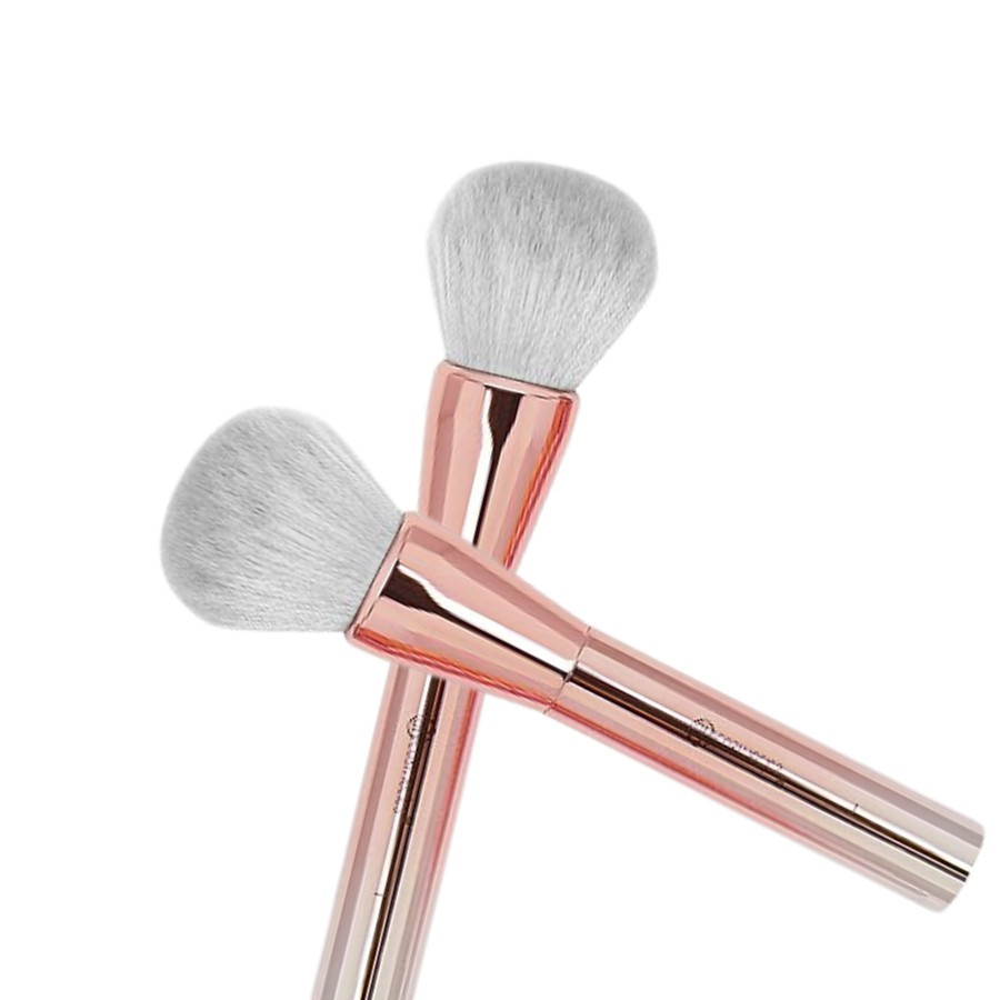 Cọ Phấn Phủ Cỡ To Bh Cosmetics Take Me Back To Brazil 01