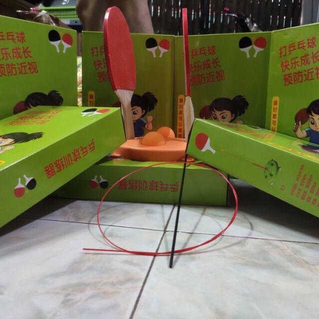 Bóng bàn phản xạ cho bé vợt gỗ - đồ chơi thể thao lắc lư tập luyện phản xạ tốt trẻ em