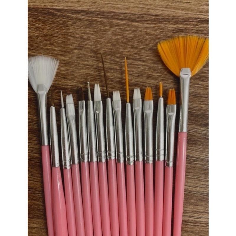Cọ Vẽ Móng Làm Nail Sét 15 Cây Cán Nhựa Abs, Tay Cầm Không Gỉ, Đầu Lông Mềm Dẻo Đen Hồng Dài 14cm Tạo Mẫu Móng - Nail Phương Miu
