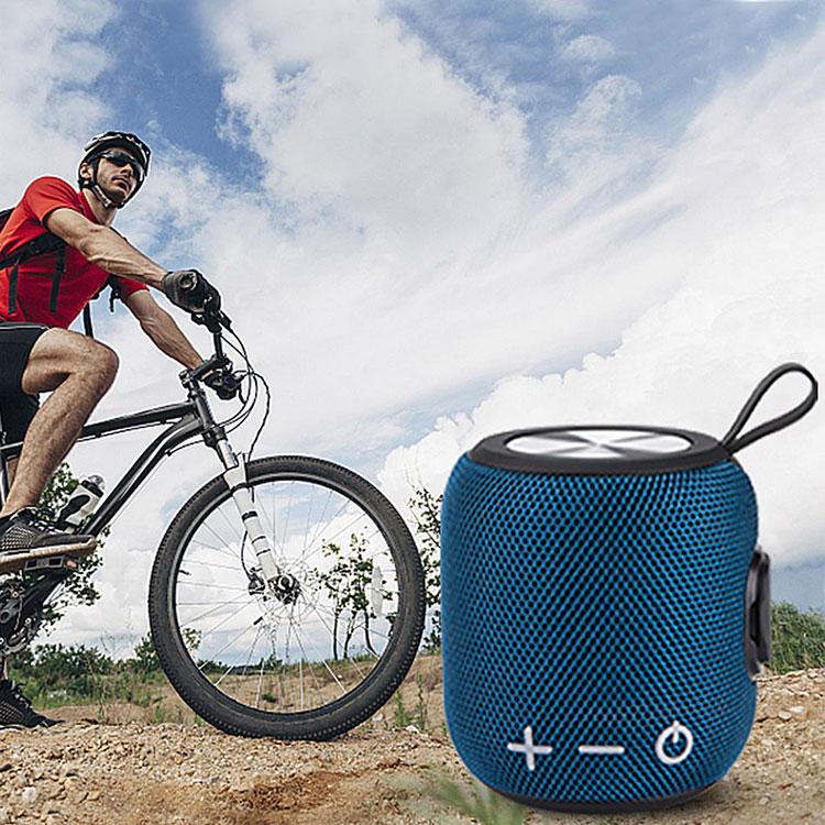 Máy tính xách tay loa bluetooth sức mạnh cho loa phụ không dây ngoài trời nhỏ ngoài trời Color: red