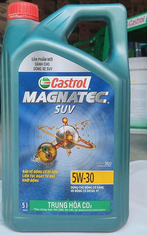 Dầu nhớt xe ô tô Castrol Magnatec SUV 5L (Dầu nhớt chuyên dụng cho xe SUV)