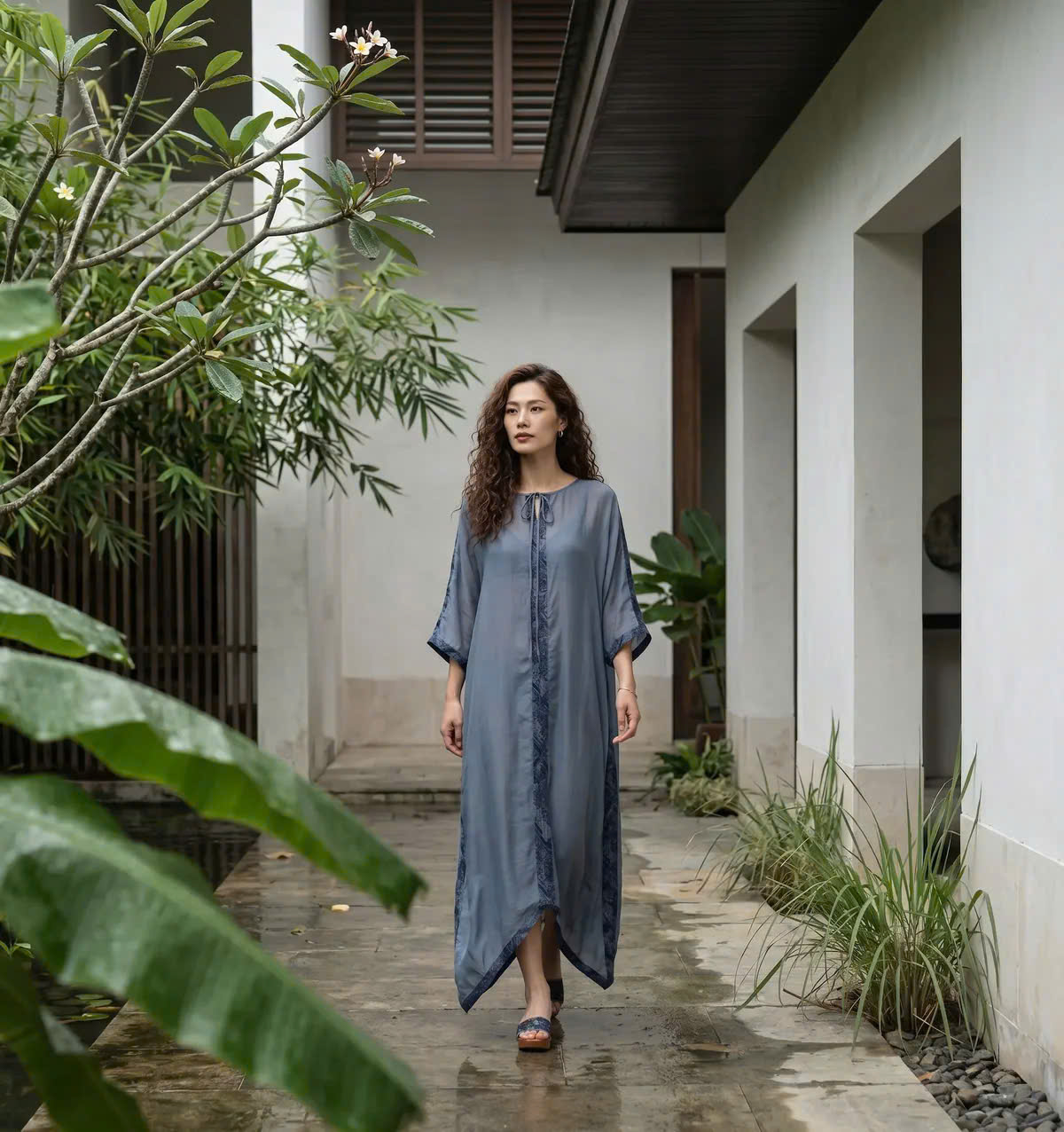 Đầm Suông Dài Kaftan Xanh Phối Hoạ Tiết Lam Vũ Dre240 thời trang Hity