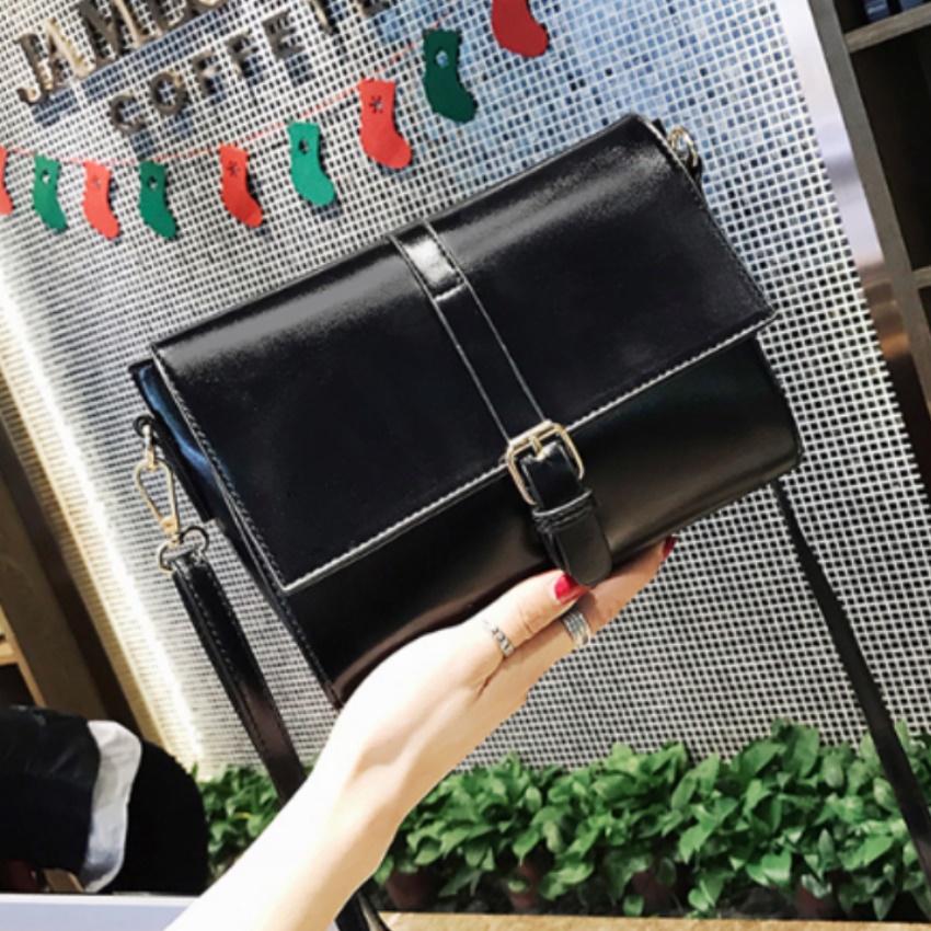 Túi Đeo Chéo Nữ Phong Cách Hiện Đại Thành Long TLG 208094 Tặng túi đựng mỹ phẩm tiện lợi