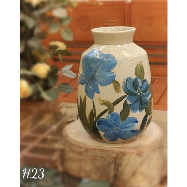 Bình cắm hoa, họa tiết phong cách mosaic. Gốm sứ Bát Tràng.