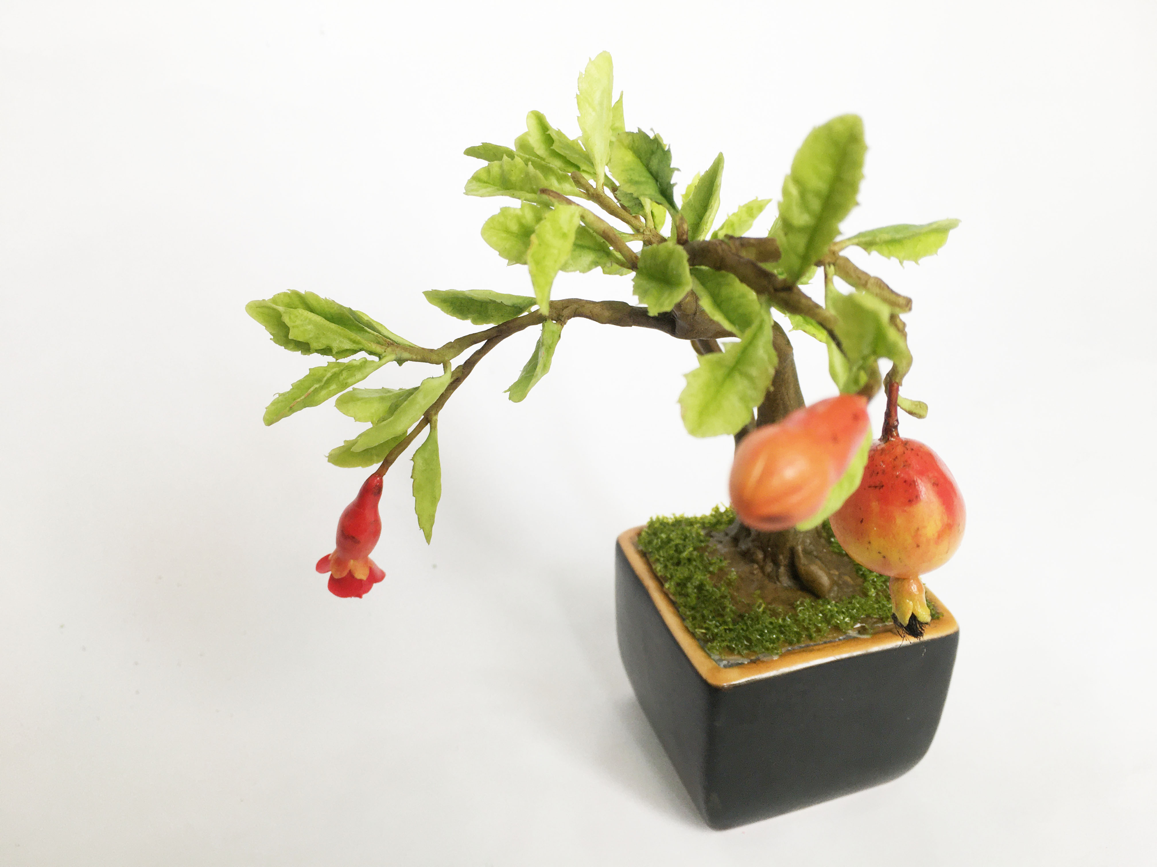 Chậu hoa đất sét mini- Bonsai lựu - Quà tặng trang trí handmade (18x10x10cm)