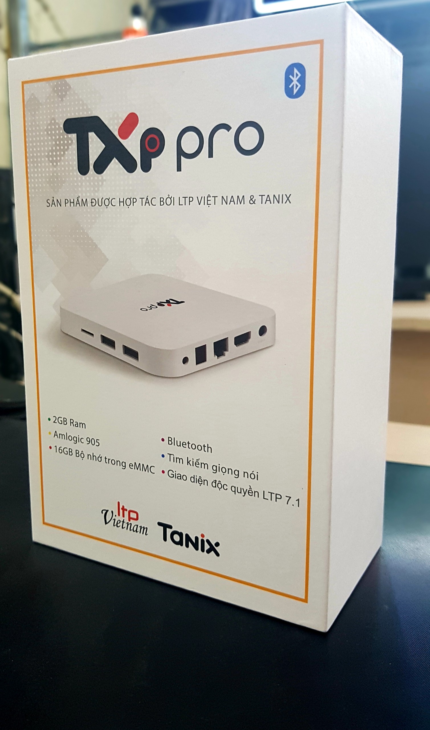 Android Tivi Box TXP Pro Truyền hình vtvcap On Bản Quyền HĐH Android 9 Ram 2G Rom 16G Chip Amlogic 905 - Hàng Chính Hãng