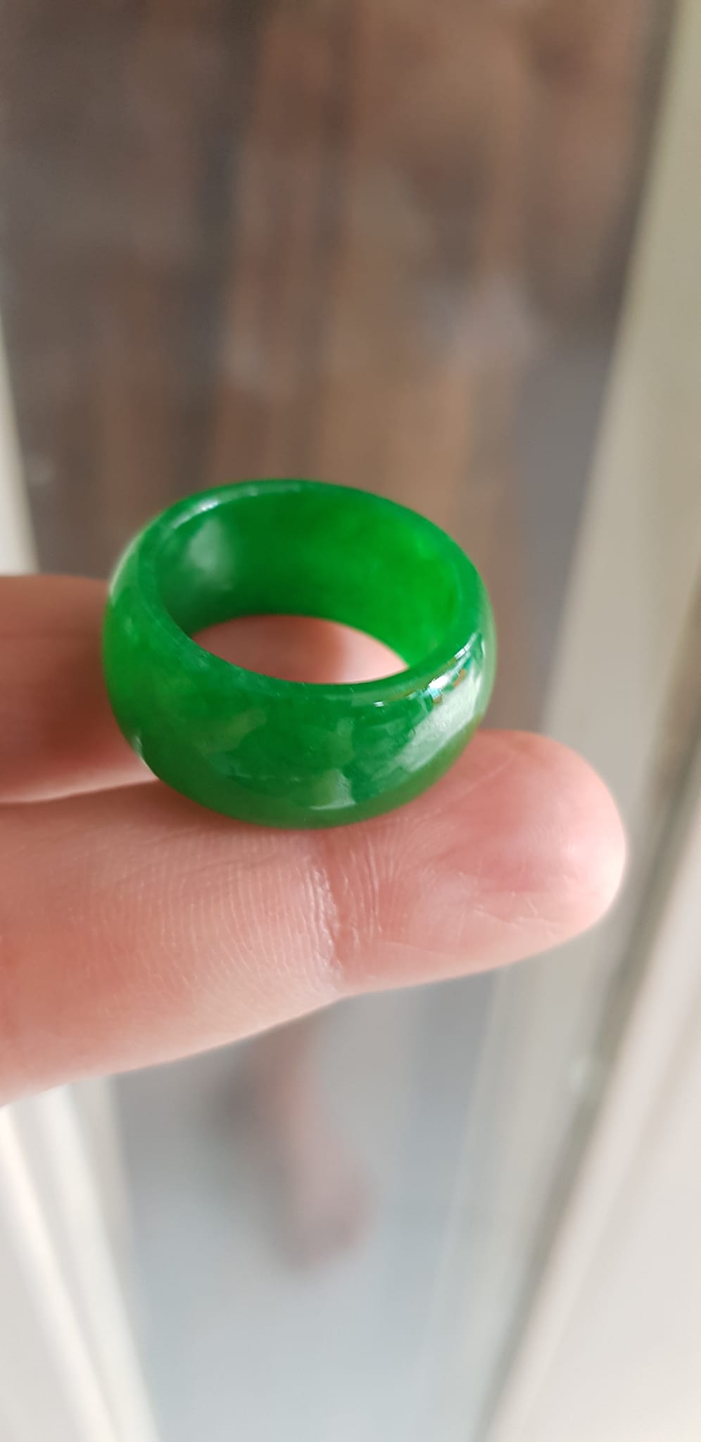 ️Nhẫn Nam Đá cẩm thạch xanh ngọc lý tươi bóng đẹp Nhẫn Ni 18mm x cao 11mm x dầy 3mm Hợp nam nữ mệnh mộc mệnh hỏa mệnh Thủy đeo ni nhỏ 18mm đẹp ạ